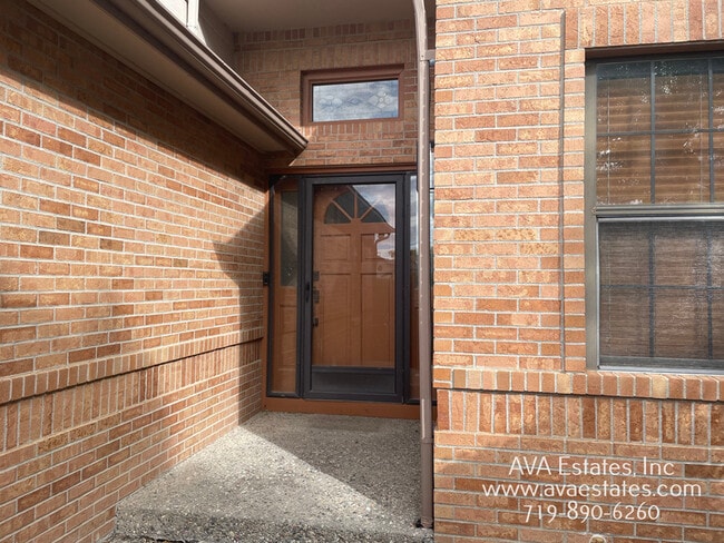 Photo - 294 S Sifford Ct