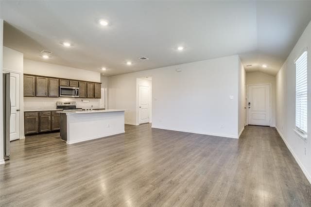 Photo - 517 Cultivator Ct