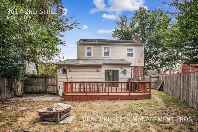 Photo - 3617 2nd St S