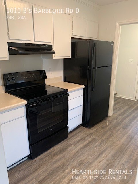 Photo - 1010 B's Barbeque Rd