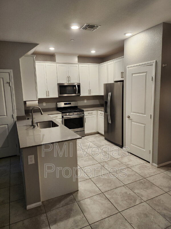 Photo - 1005 Belton Lake Ave