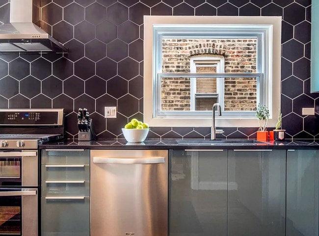 Photo - 5203 N Winthrop Ave Unidad 2