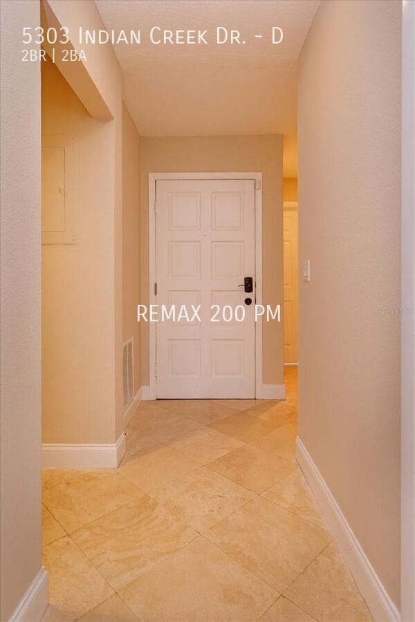 Photo - 5303 Indian Creek Dr