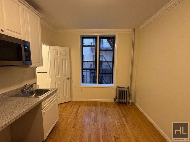 Photo - WEST 45 STREET Unit 3K