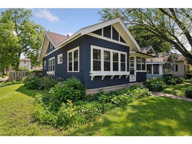 Building Photo - 4501 1st Ave S Rental