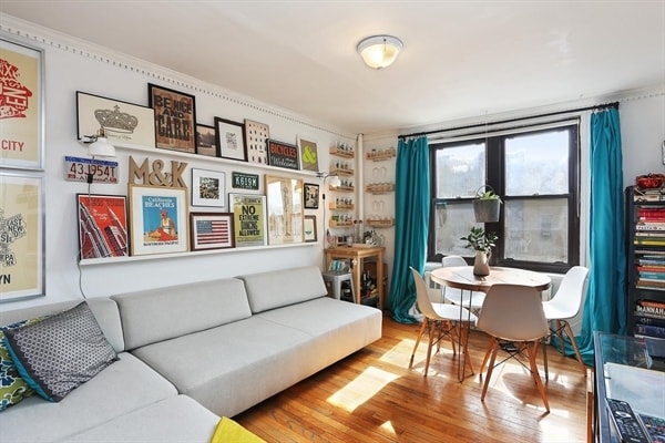 Building Photo - 6 Temple Court Unit #2