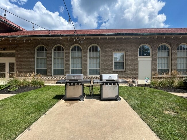 Photo - Windsor Flats Rehab