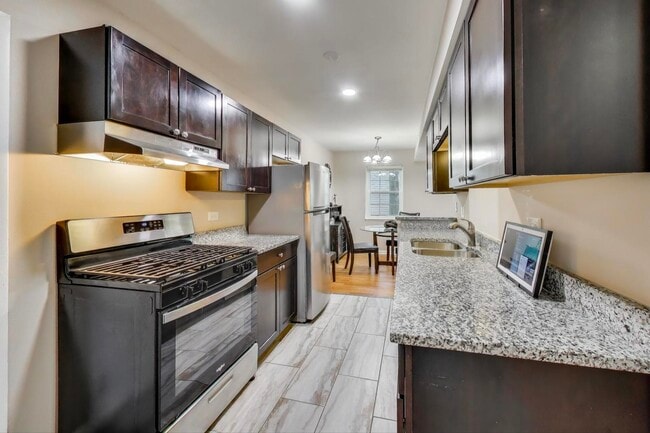 Photo - 620 N Lake Shore Dr