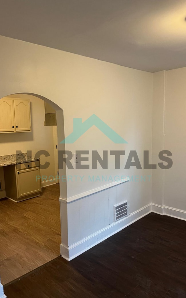 Photo - 2907 Bon Air Ave