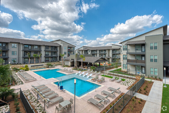 Building Photo - Citadel at Lookout Rental