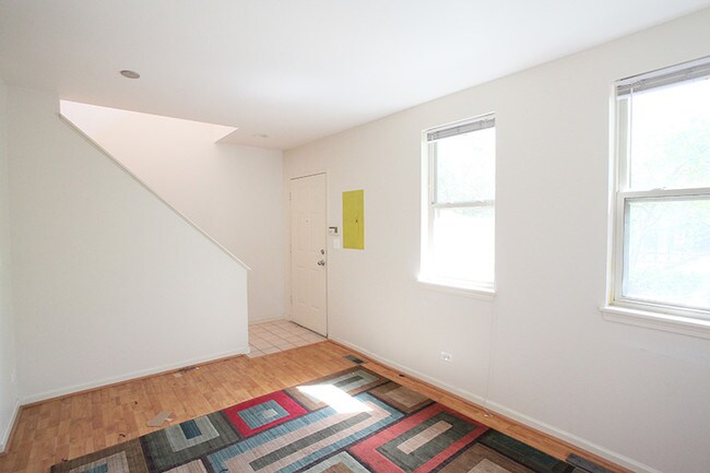 Photo - 729 W Blackhawk St