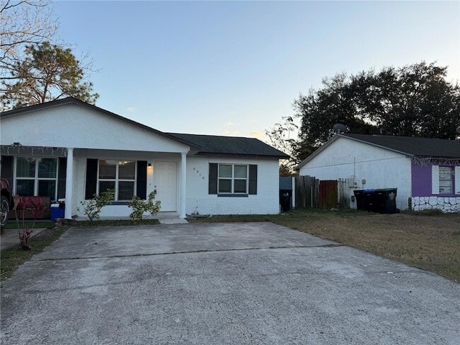 Photo - 6918 Edgefield Ln