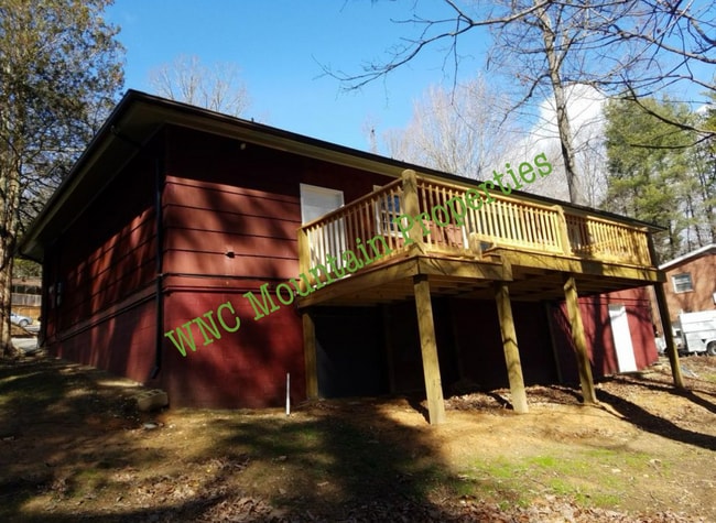 Photo - 374 Royal Pines Dr