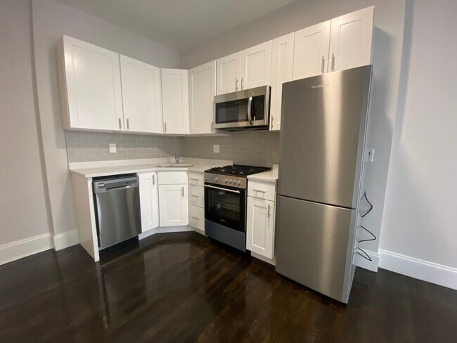 Building Photo - 16 Saint Germain St Unit 8 Rental