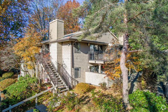 Photo - Kingsgate Park Condominiums