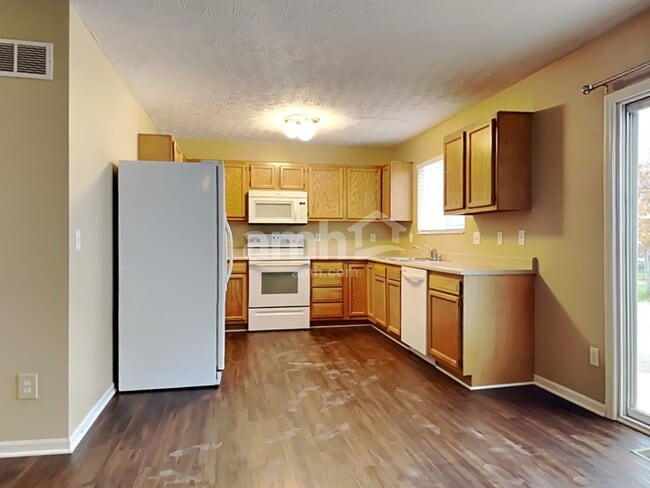 Photo - 8888 Woolstone Ct