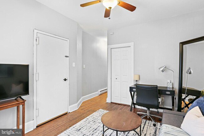 Photo - 1211 33rd St NW Unit 1