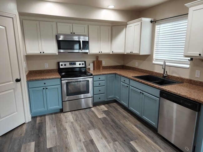Photo - 179 S 1125 W