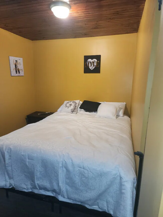 Photo - 412 N Montgomery St