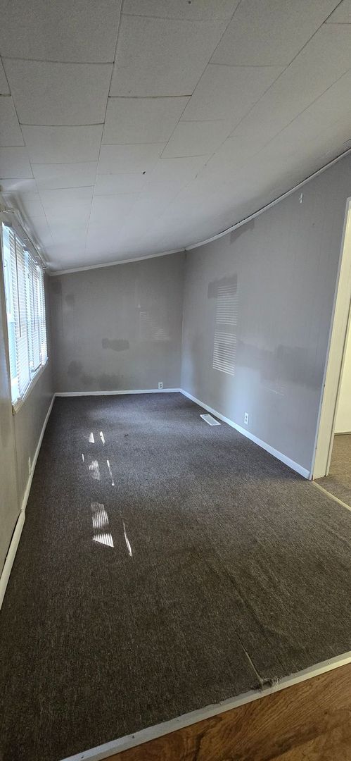 Photo - Efficiency Apartment - All Utilities Inclu... Unit Apt. #C