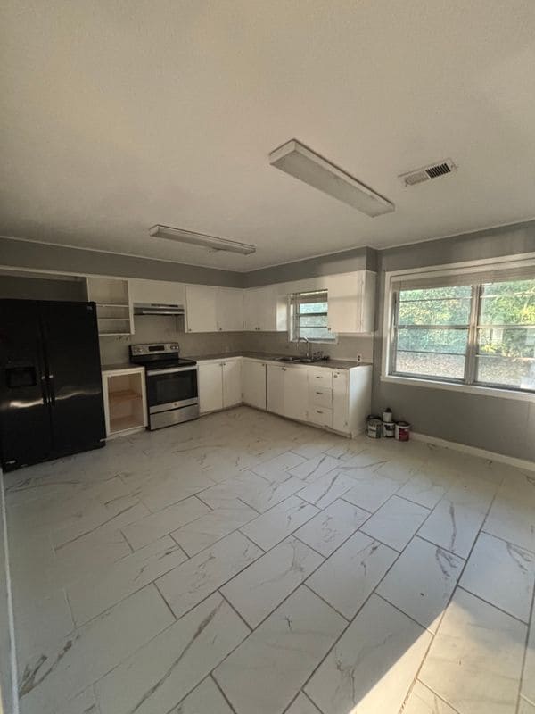 104 Narrows Dr