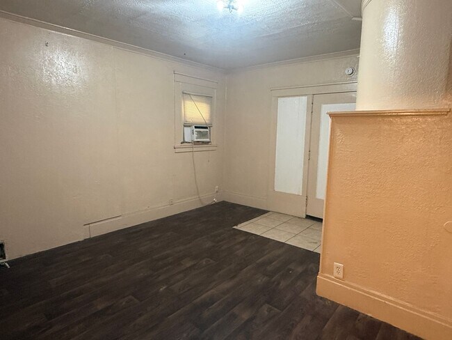 2671 Jefferson Ave Unidad 2