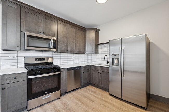 Photo - 9635 S Forest Ave