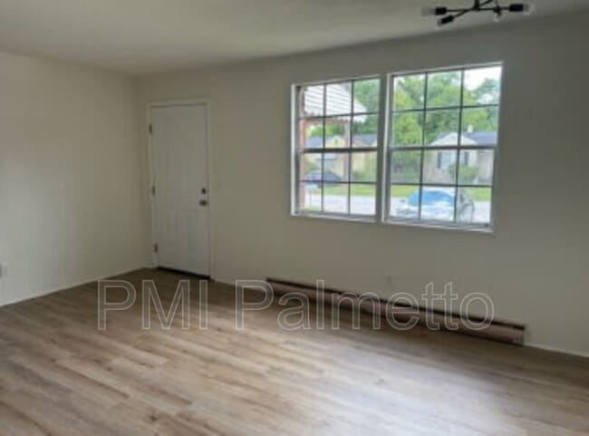 Photo - 1216 Chevis St Unit Apt B