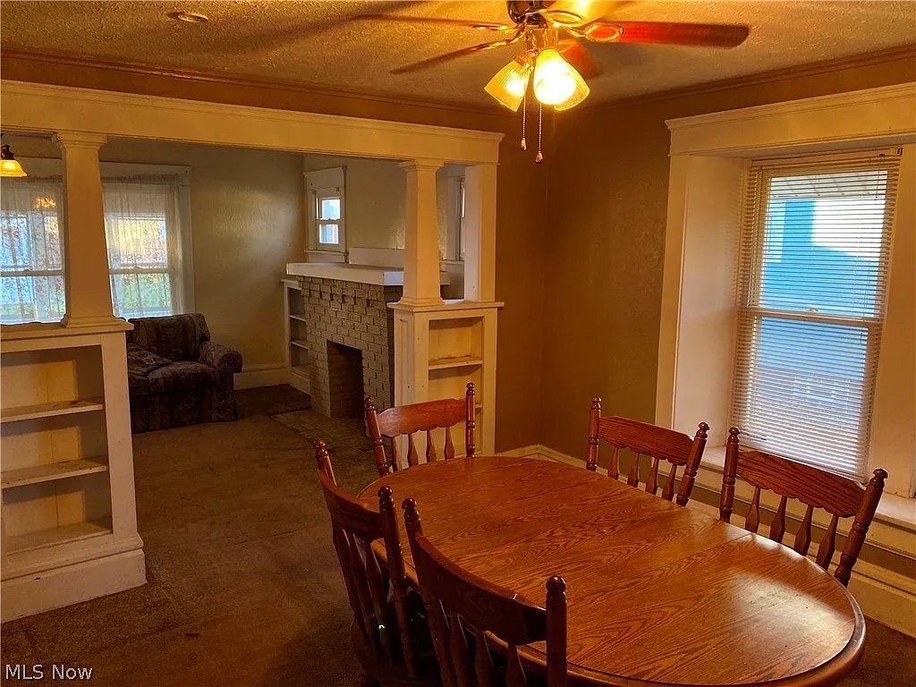 Photo - 1494 Preston Ave