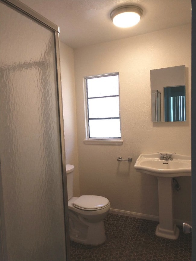 Photo - 2784 N Junipero Ave