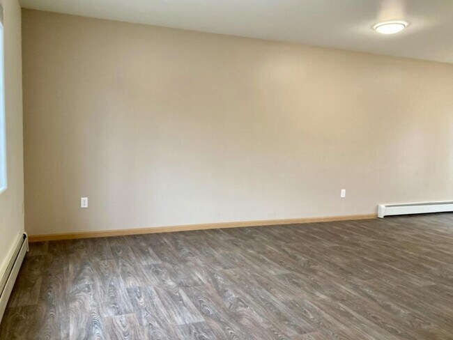 Photo - Tiara Apartments - Soldotna
