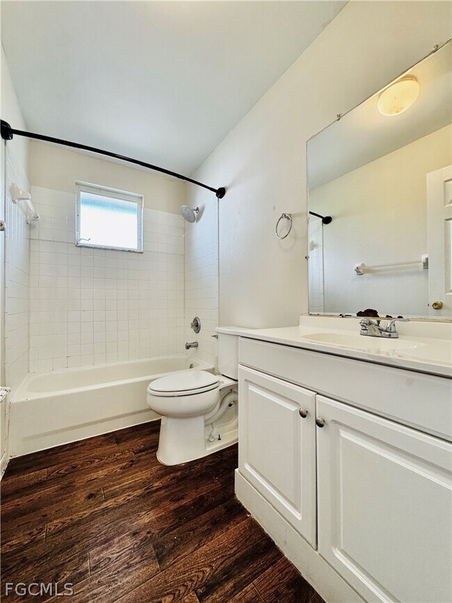 Photo - 19045 Holly Rd