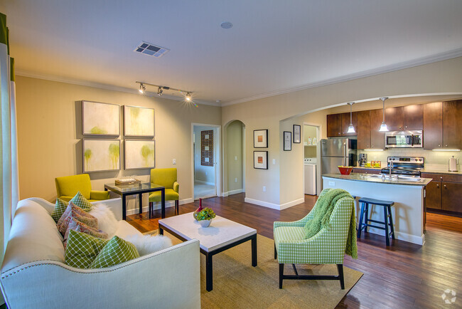 Building Photo - The Retreat at Conroe Rental