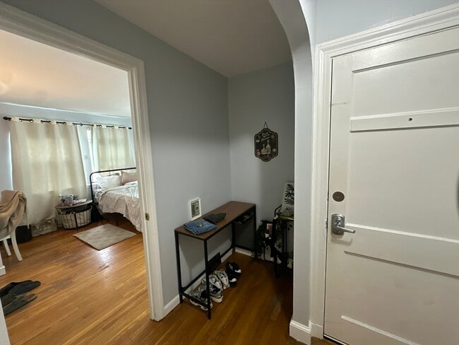 Photo - 491 Lynn St Unit 1