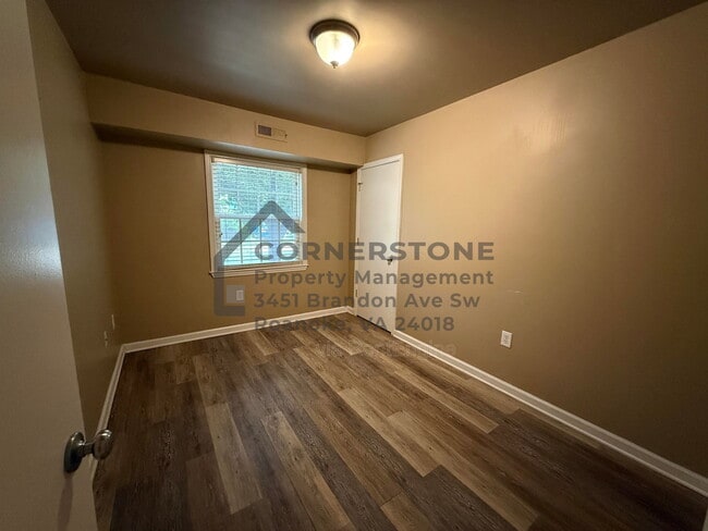 Photo - 602 Day Ave SW Unit Apartment 6