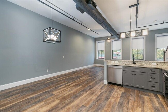 Photo - 122 Washington St Unit 202