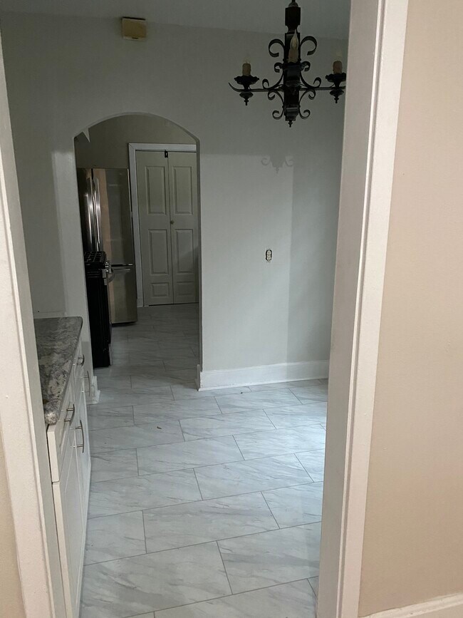 Photo - 1616 S Gaines St