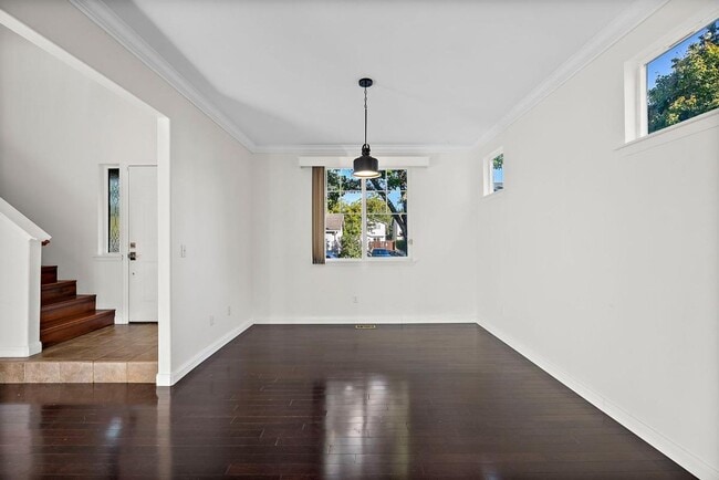 Photo - Modern 4-Bedroom Home with 5-Piece Primary...