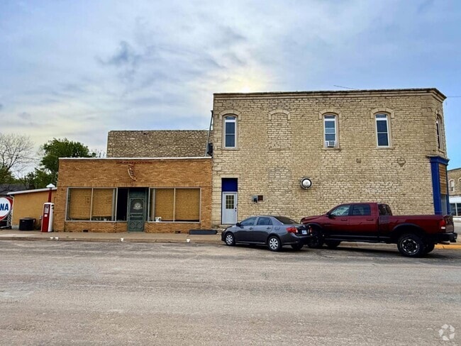Building Photo - 201 N Kansas Ave Rental