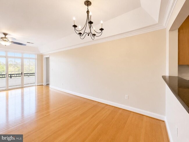 Photo - 5910 Great Star Dr Unit 304
