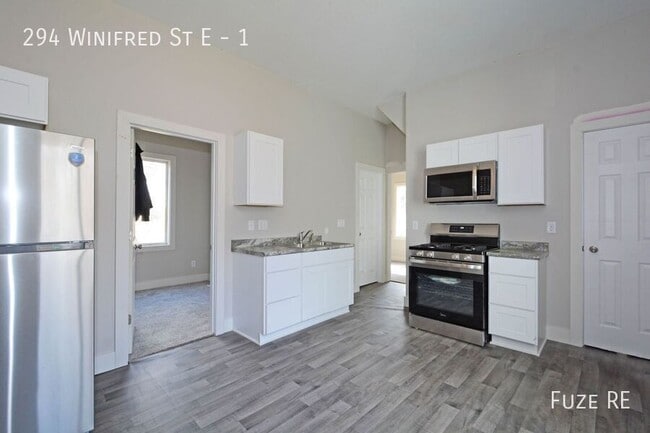 Photo - 294 Winifred St E Unidad 1