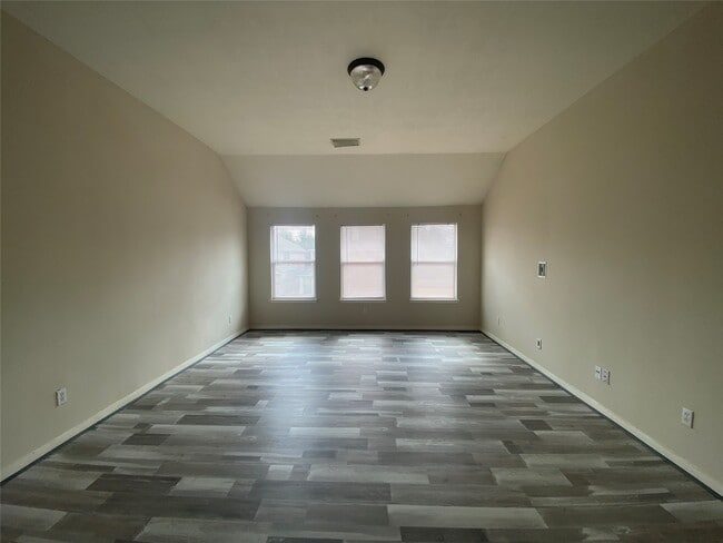 Building Photo - 21239 Rush Hollow Ct