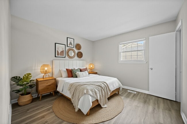 Azalea Gardens Apartments