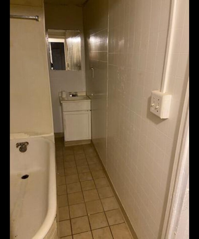 Photo - 272 N 5th St Unit 1