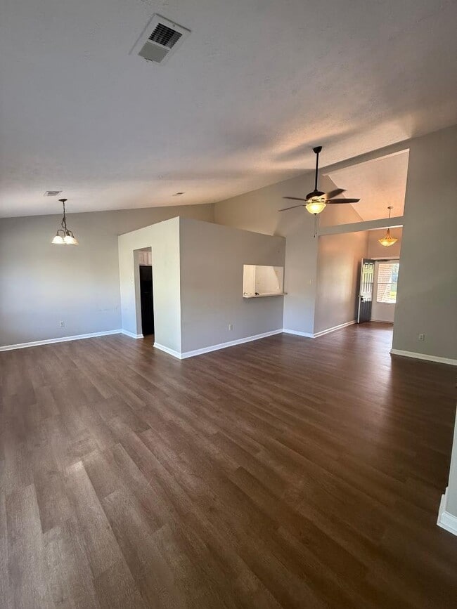 Photo - 1609 Claywood Ct