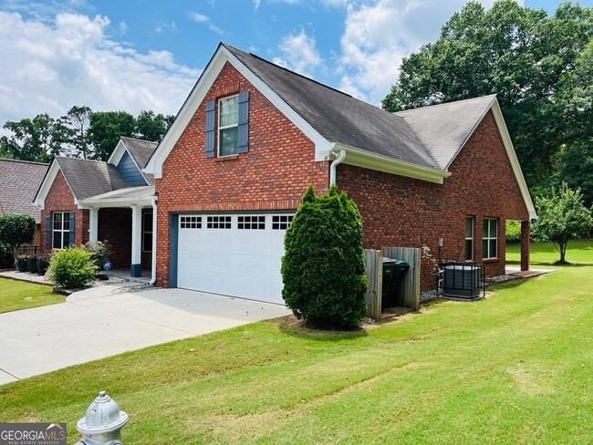 Photo - 5750 Crest Hill Dr NE