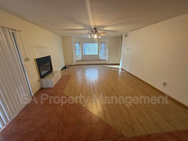 Photo - 317 General Hodges St NE