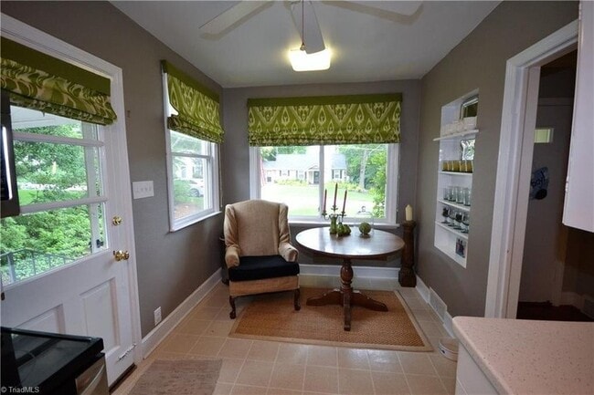 Photo - Renovated Kirkwood home for rent!!