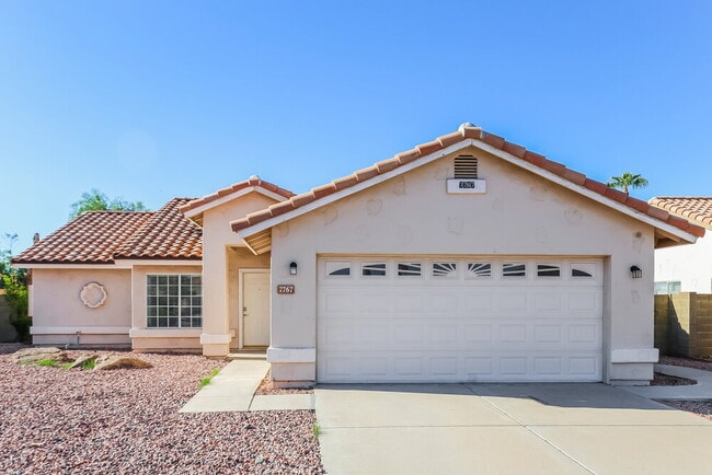 Building Photo - 7767 W Flynn Ln Rental