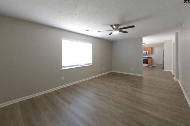 Photo - 142 Quiet Grove Dr